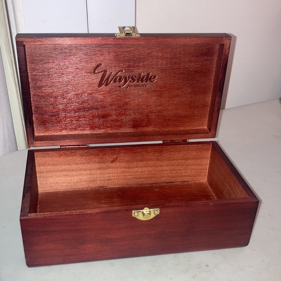 Vintage Small Cedar Chest Trinket Box - Picture 5 of 5